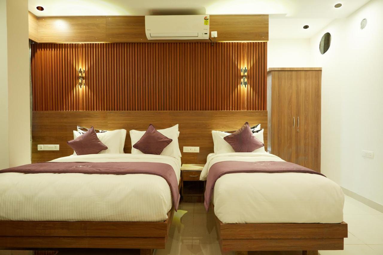 העיר בנגלור Vovo Premier Hotel מראה חיצוני תמונה