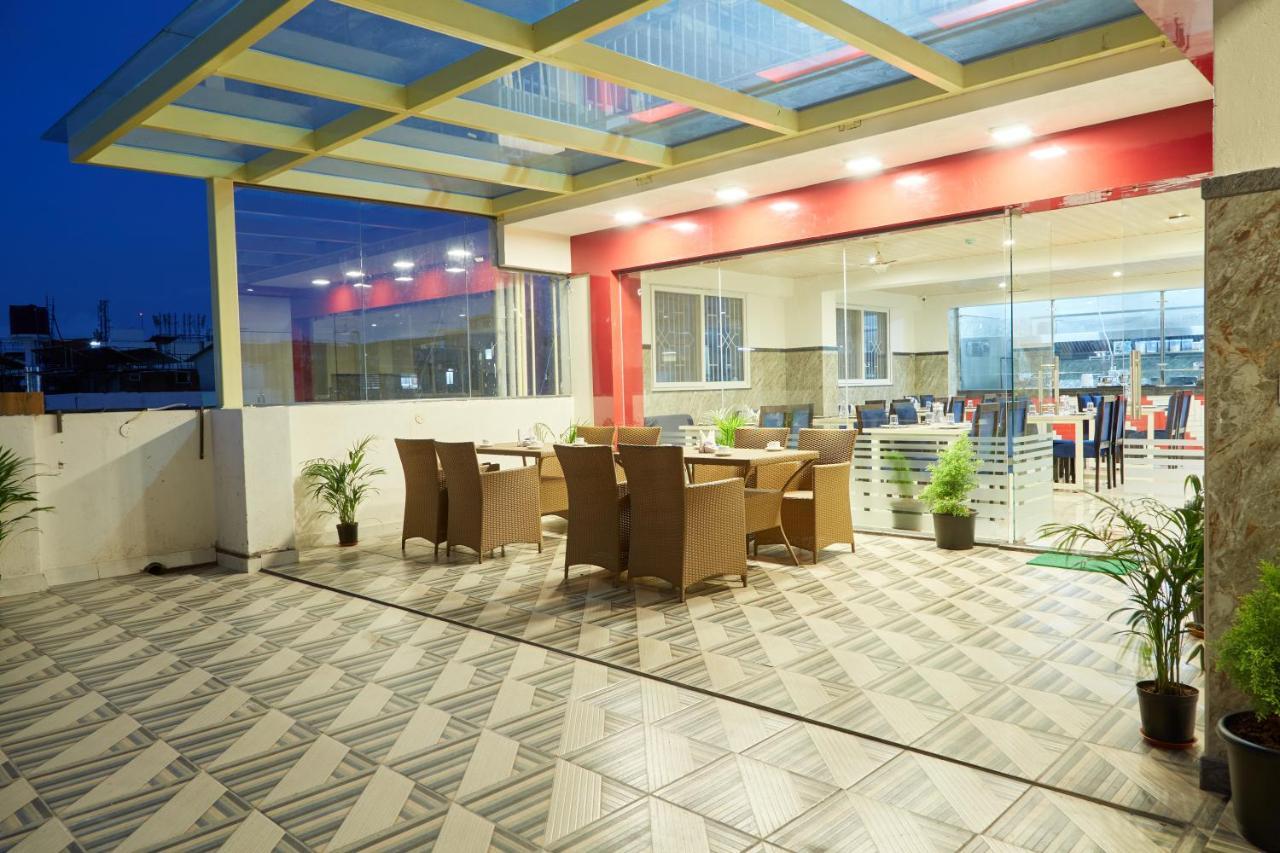 העיר בנגלור Vovo Premier Hotel מראה חיצוני תמונה