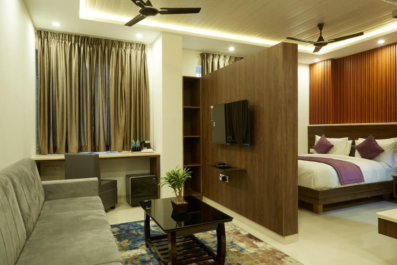 העיר בנגלור Vovo Premier Hotel מראה חיצוני תמונה
