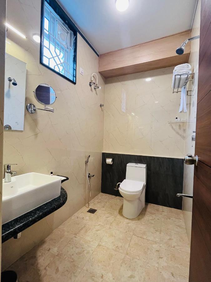 העיר בנגלור Vovo Premier Hotel מראה חיצוני תמונה